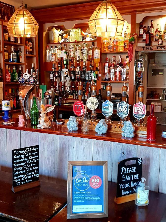 The Pelican Inn Devizes Exteriör bild